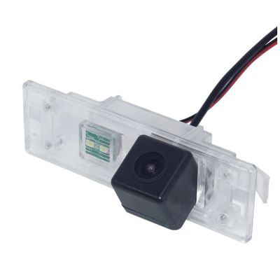 Camera video auto dedicata pentru mersul cu spatele compatibila cu BMW 120i deschidere 120 de grade instalare la becul de la nu