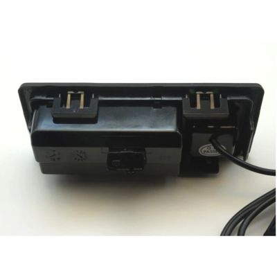Edotec EDT-CAM526 Camera de marsarier cu prindere pe manerul portbagajului Volkswagen si Skoda